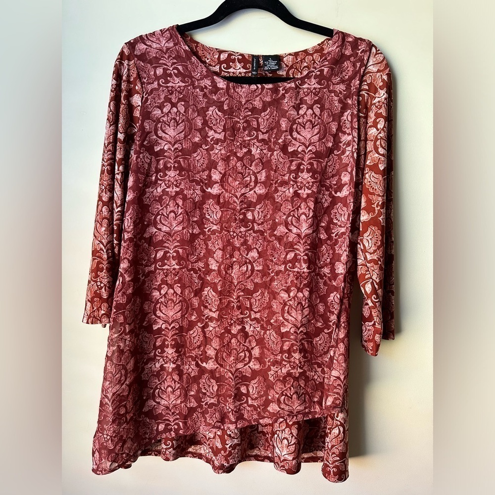 New Directions Rust abstract print sheet overlay double layer tunic top Blouse